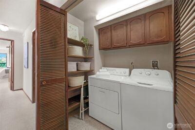 100 Ward Street #104, Seattle, WA 98109-3630 - Photo 30