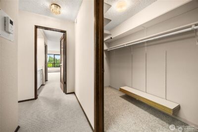 100 Ward Street #104, Seattle, WA 98109-3630 - Photo 31