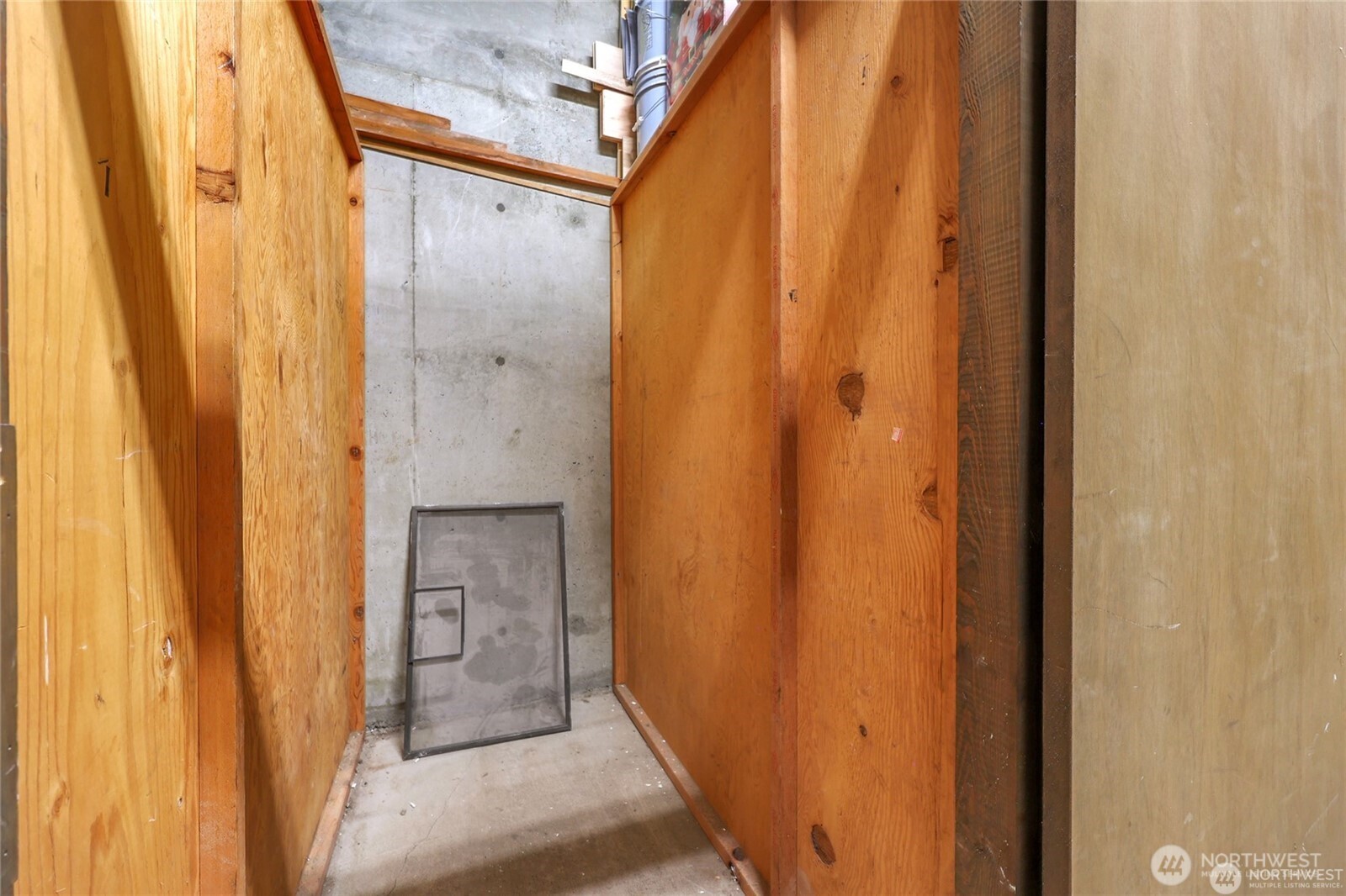 100 Ward Street #104, Seattle, WA 98109-3630