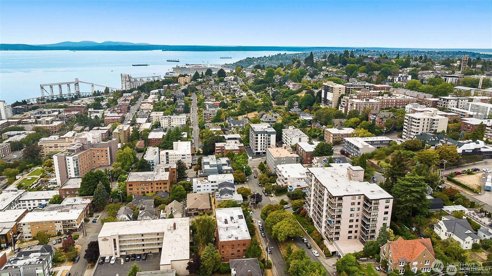 100 Ward Street #104, Seattle, WA 98109-3630