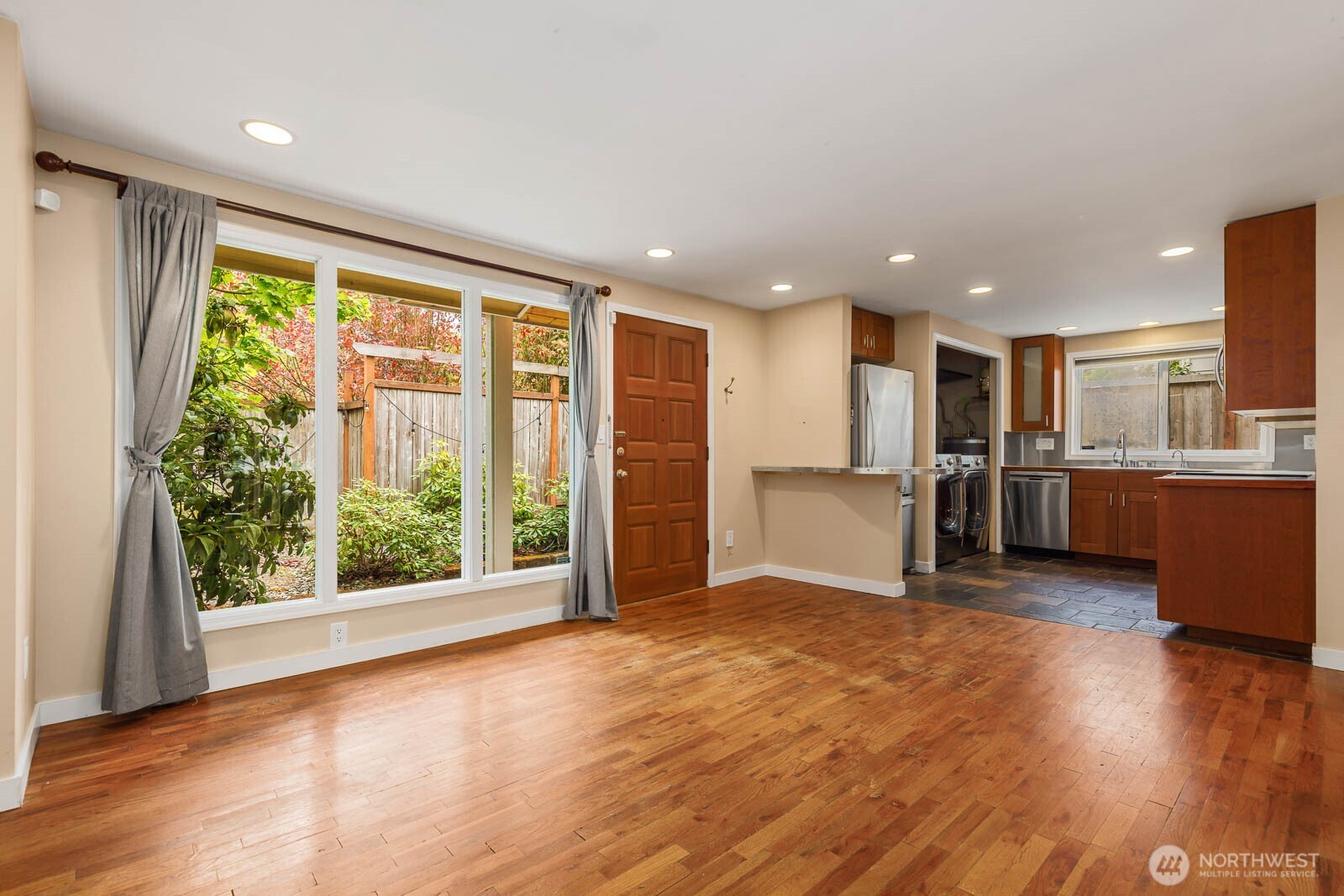 1811 29th Avenue , Seattle, WA 98122