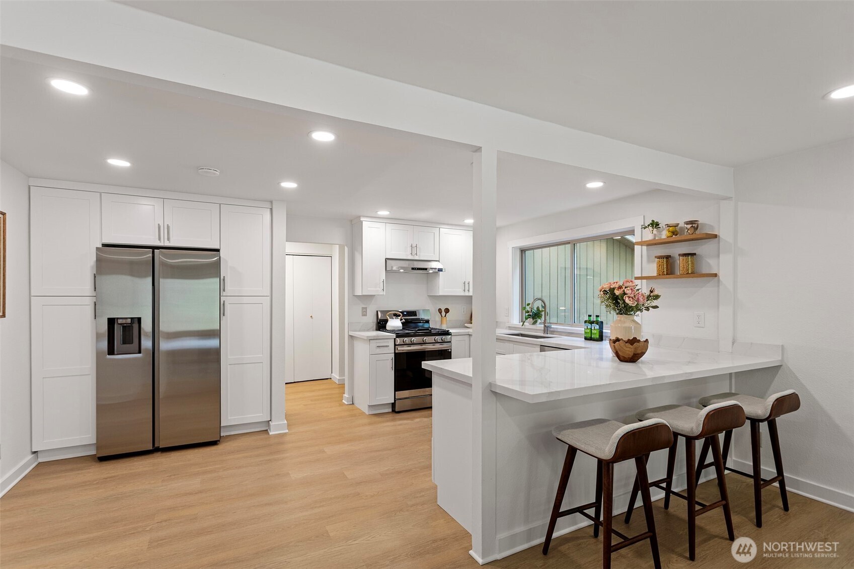 4800 152nd Place SE, Bellevue, WA 98006