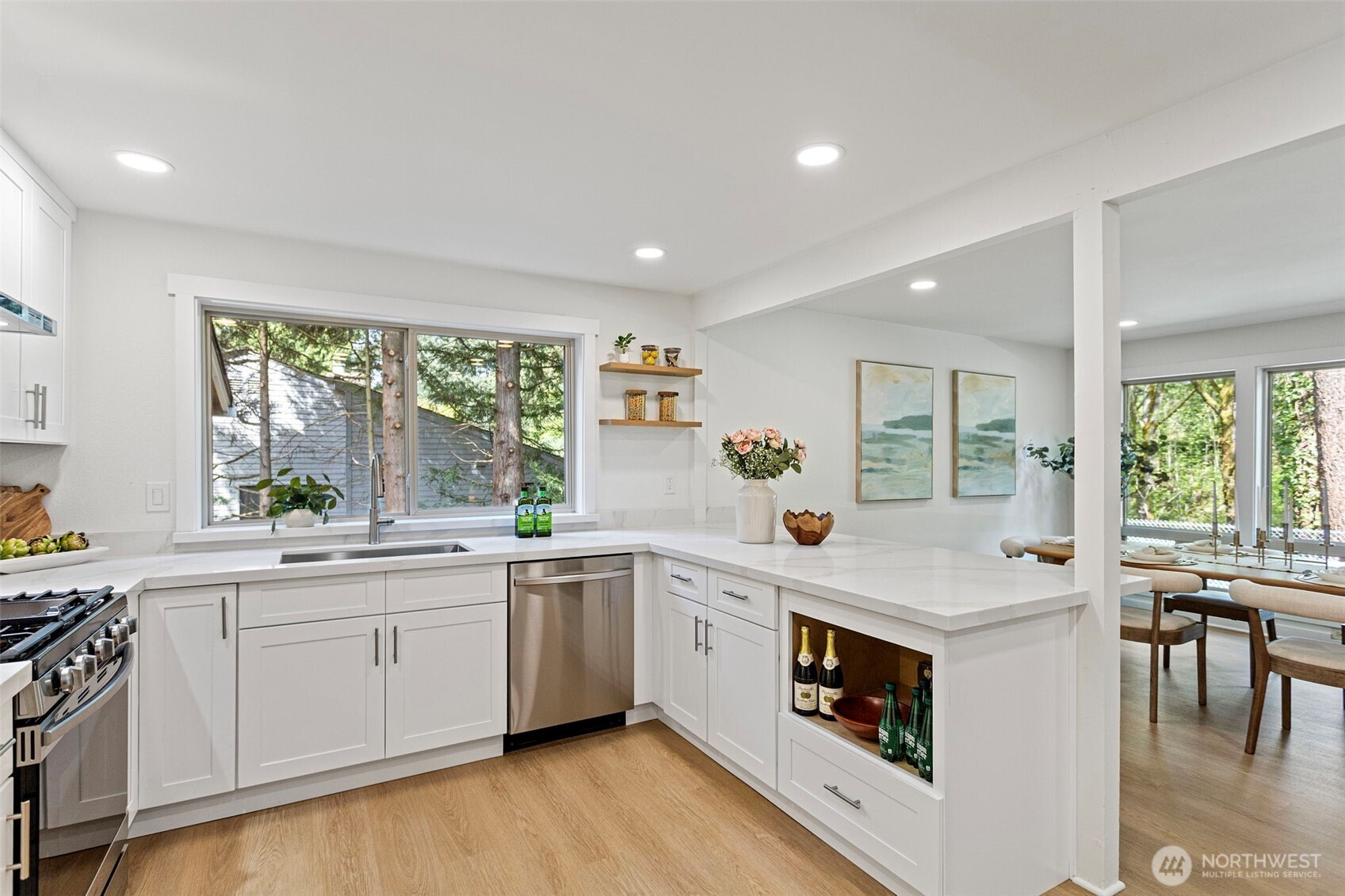 4800 152nd Place SE, Bellevue, WA 98006