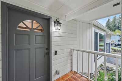 8203 181st Avenue E, Bonney Lake, WA 98391 - Photo 5