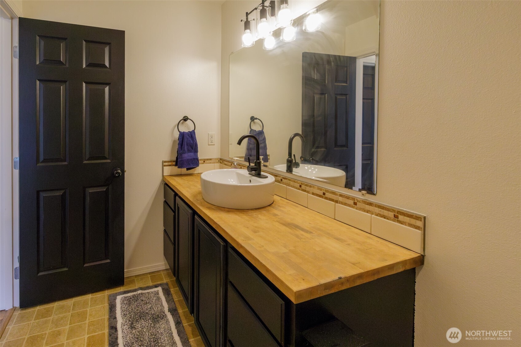 19617 21st Street Ct SW, Lakebay, WA 98349