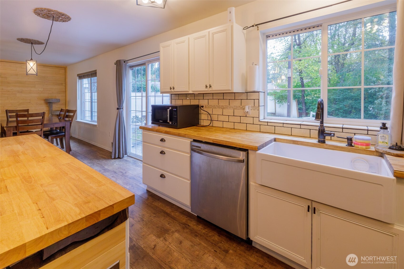 19617 21st Street Ct SW, Lakebay, WA 98349