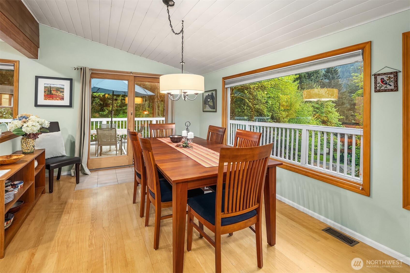 10408 238th Way SE, Issaquah, WA 98027-4816