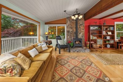 10408 238th Way SE, Issaquah, WA 98027-4816 - Photo 14