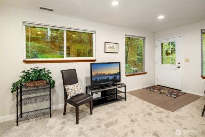 10408 238th Way SE, Issaquah, WA 98027-4816 - Photo 24