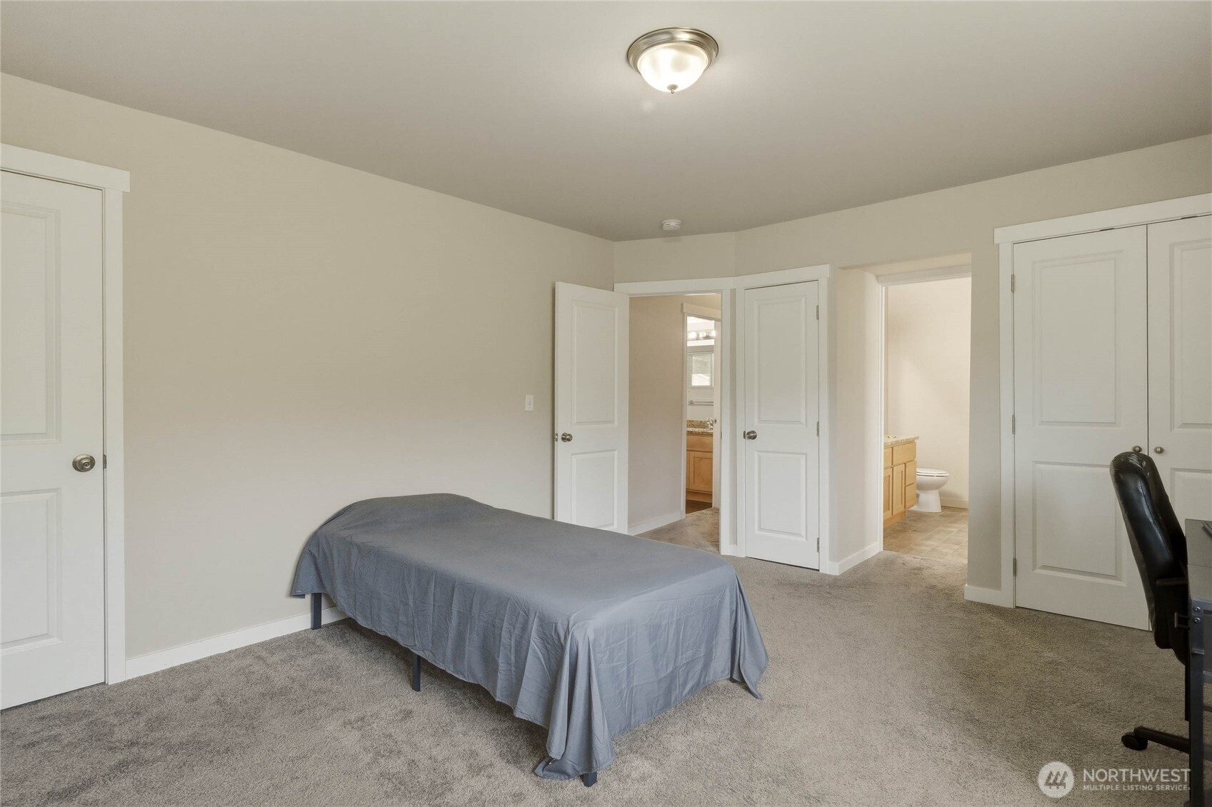 25 Sun Valley Drive , Wenatchee, WA 98801