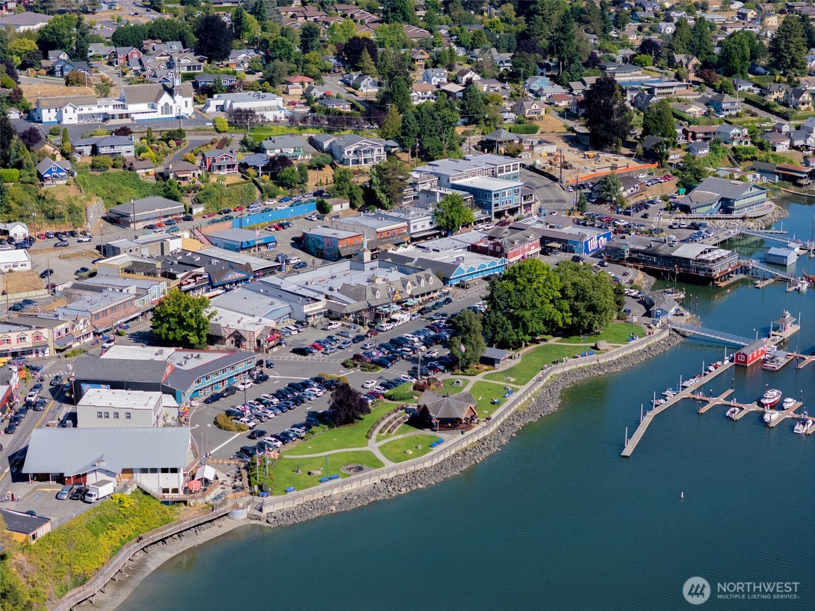 600 NE Lincoln Road #14, Poulsbo, WA 98370