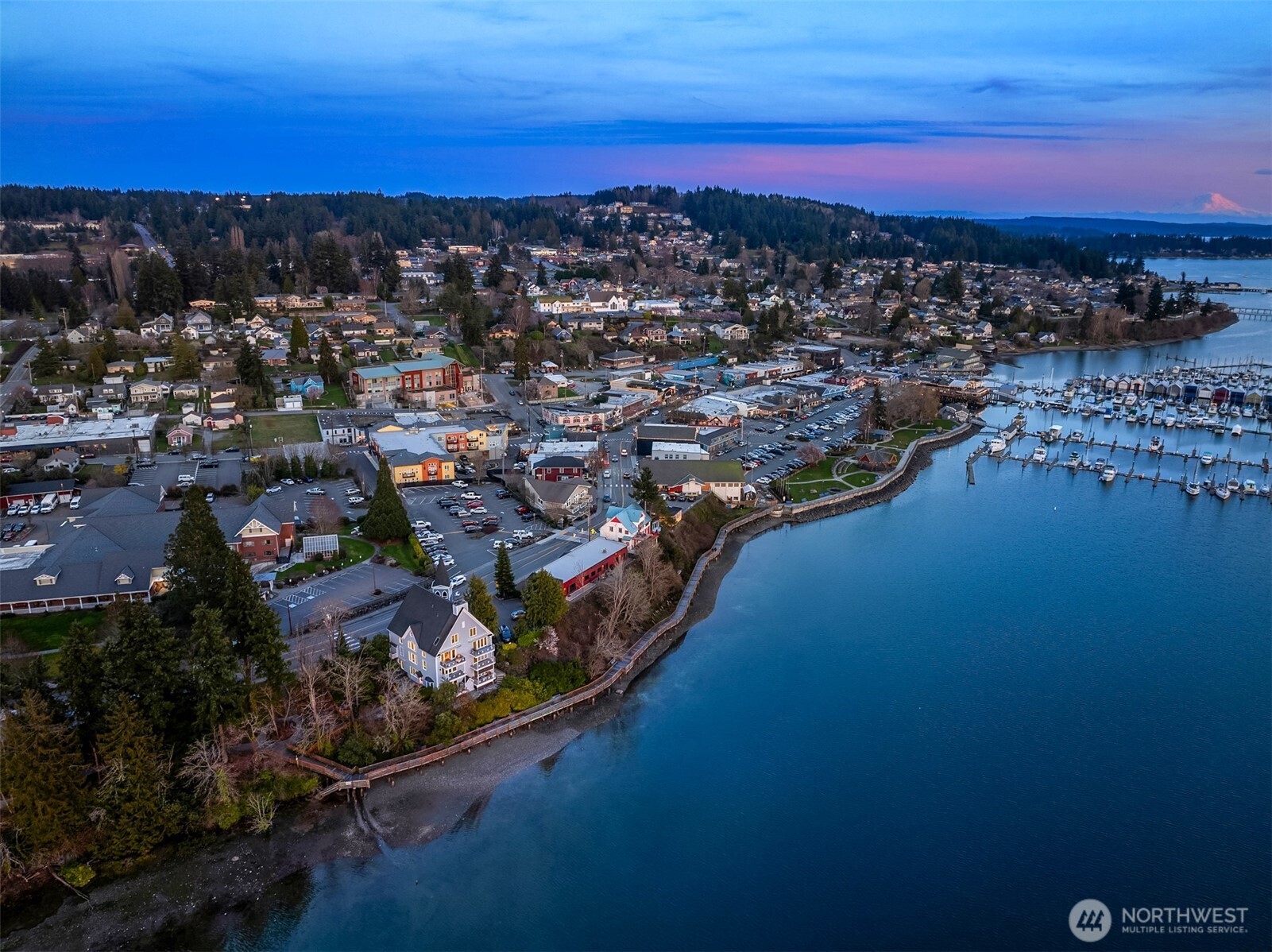600 NE Lincoln Road #14, Poulsbo, WA 98370
