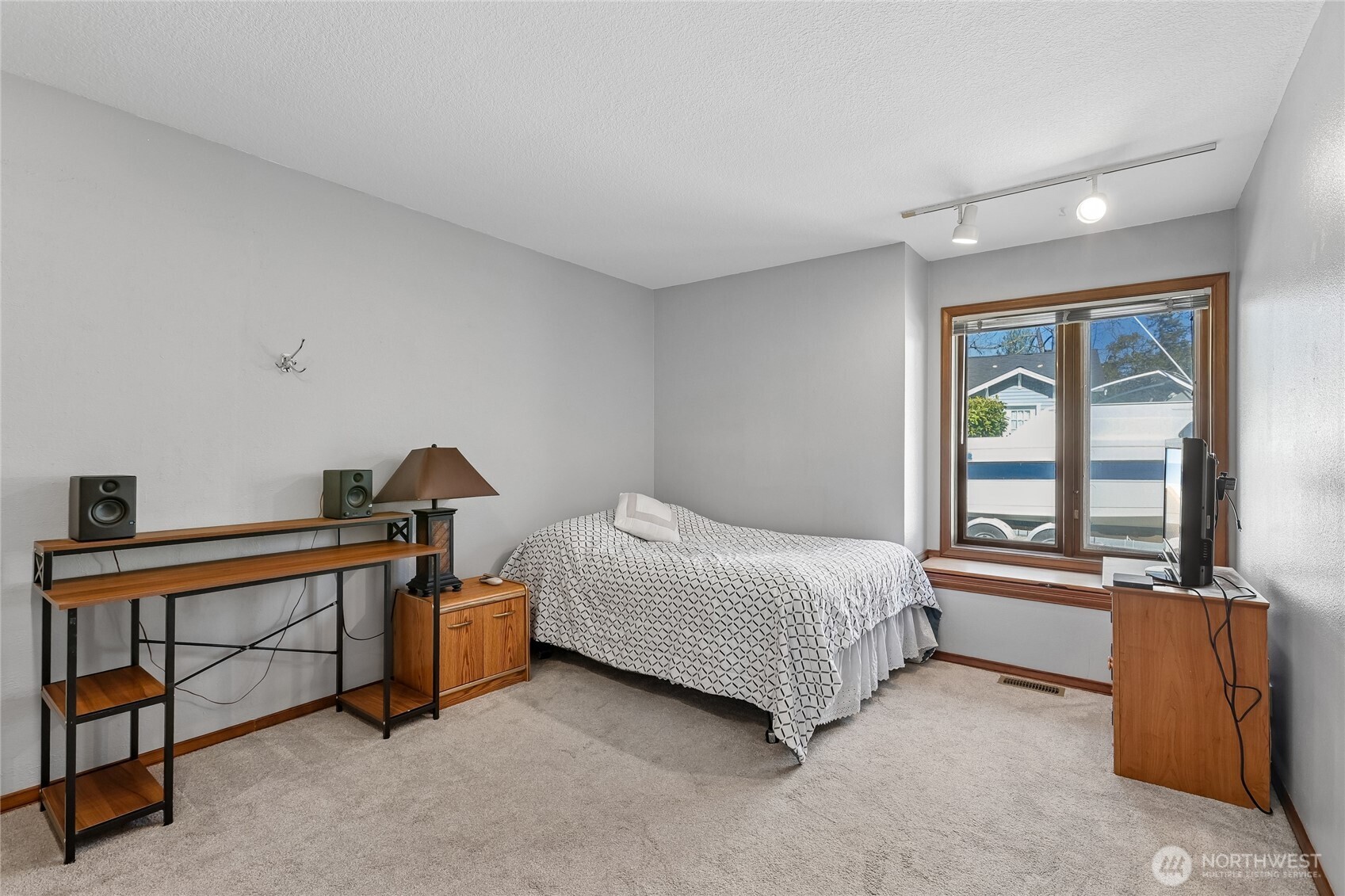 5329 88th Street SW, Mukilteo, WA 98275