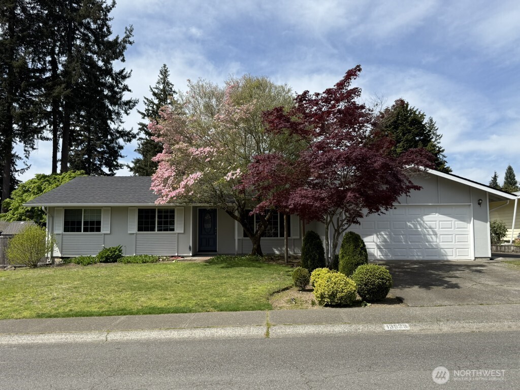 13535 119th Avenue NE, Kirkland, WA 98034