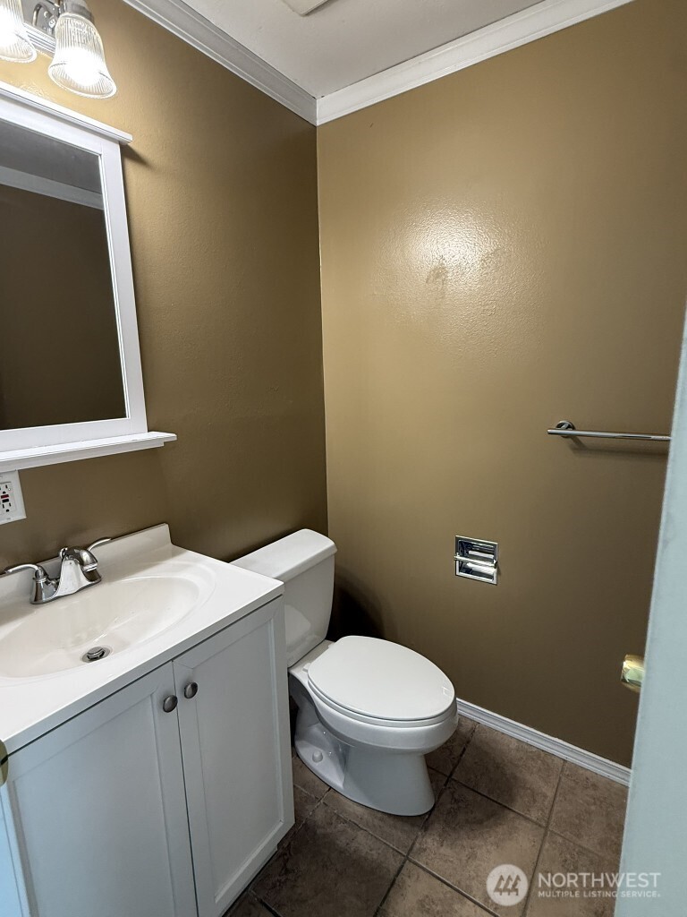 13535 119th Avenue NE, Kirkland, WA 98034
