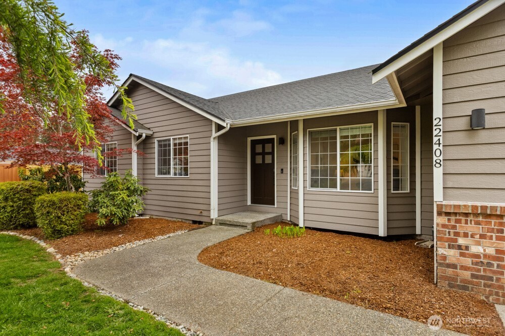 22408 113th Street E, Buckley, WA 98321-9163
