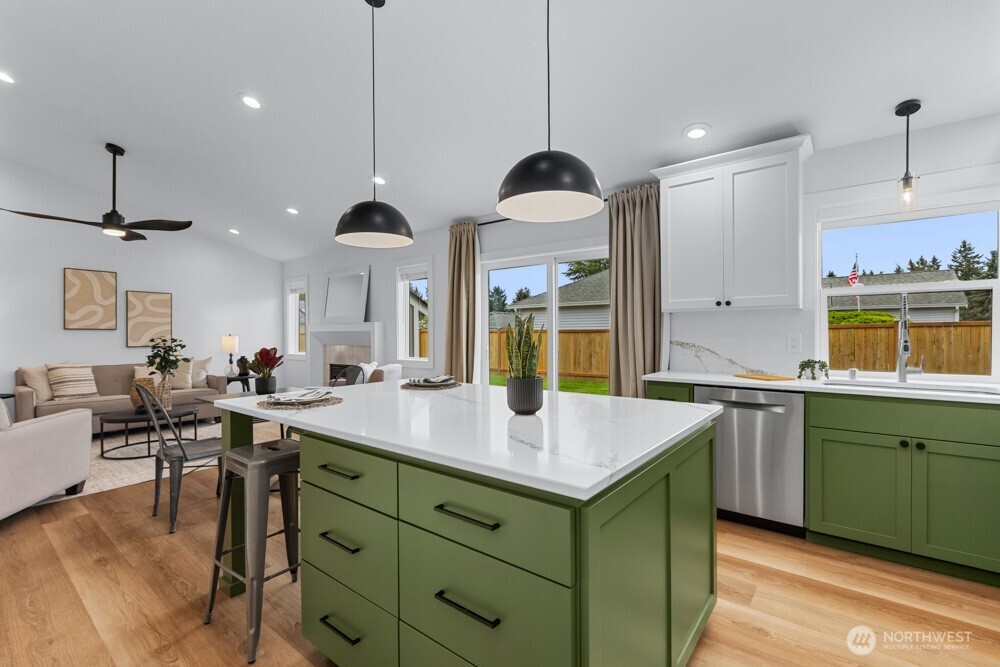 22408 113th Street E, Buckley, WA 98321-9163
