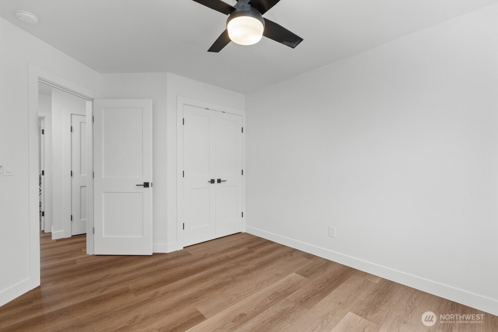 22408 113th Street E, Buckley, WA 98321-9163