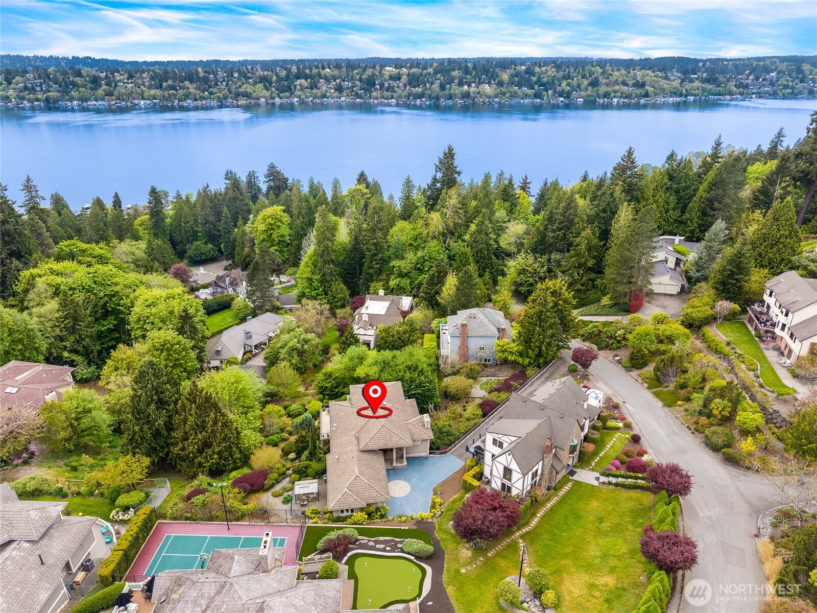 6317 NE 138th Place , Kirkland, WA 98034