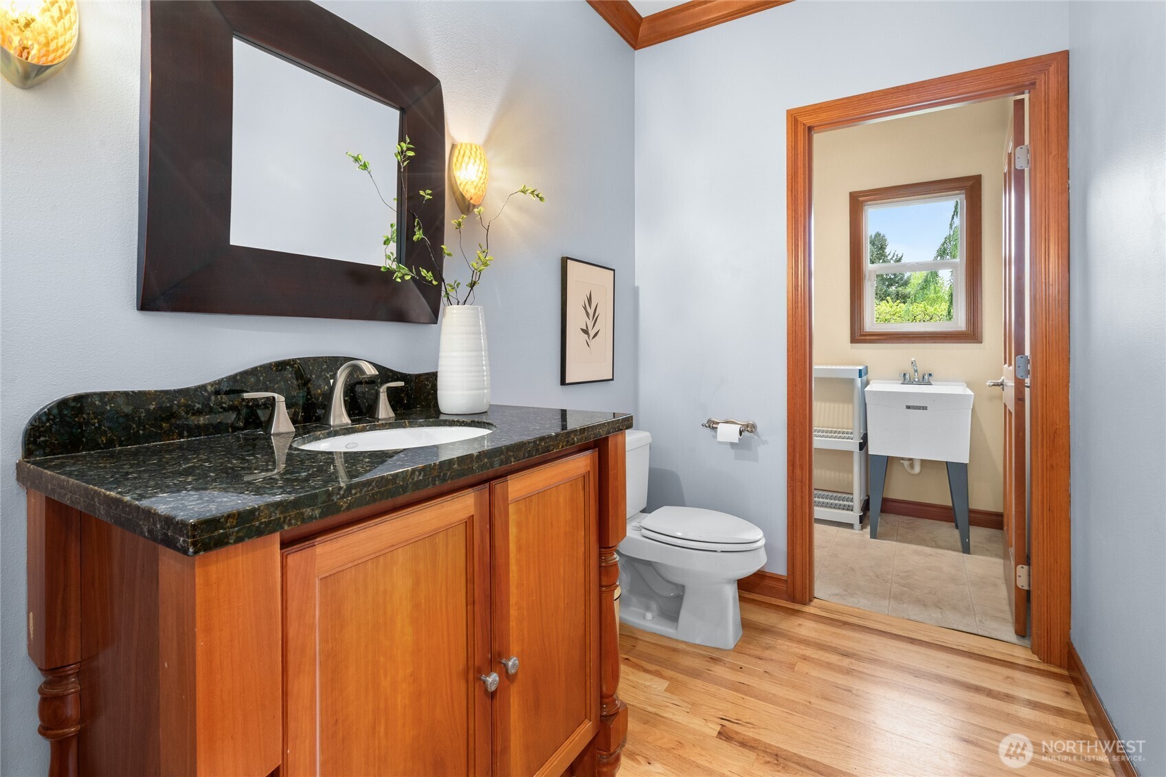 6317 NE 138th Place , Kirkland, WA 98034