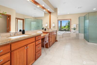 6317 NE 138th Place , Kirkland, WA 98034 - Photo 23