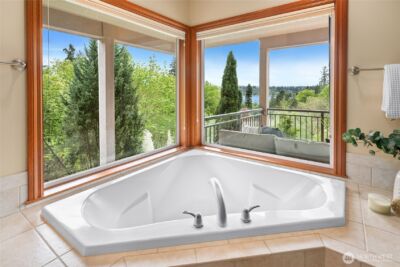 6317 NE 138th Place , Kirkland, WA 98034 - Photo 24