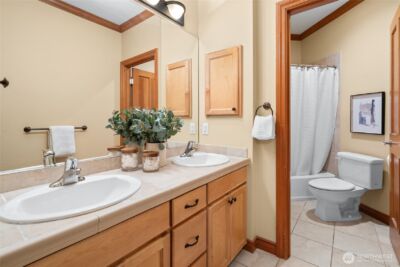 6317 NE 138th Place , Kirkland, WA 98034 - Photo 29