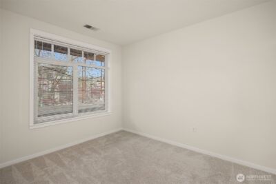 109 2nd Street S #422, Kirkland, WA 98033 - Photo 16