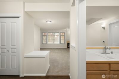 109 2nd Street S #422, Kirkland, WA 98033 - Photo 18
