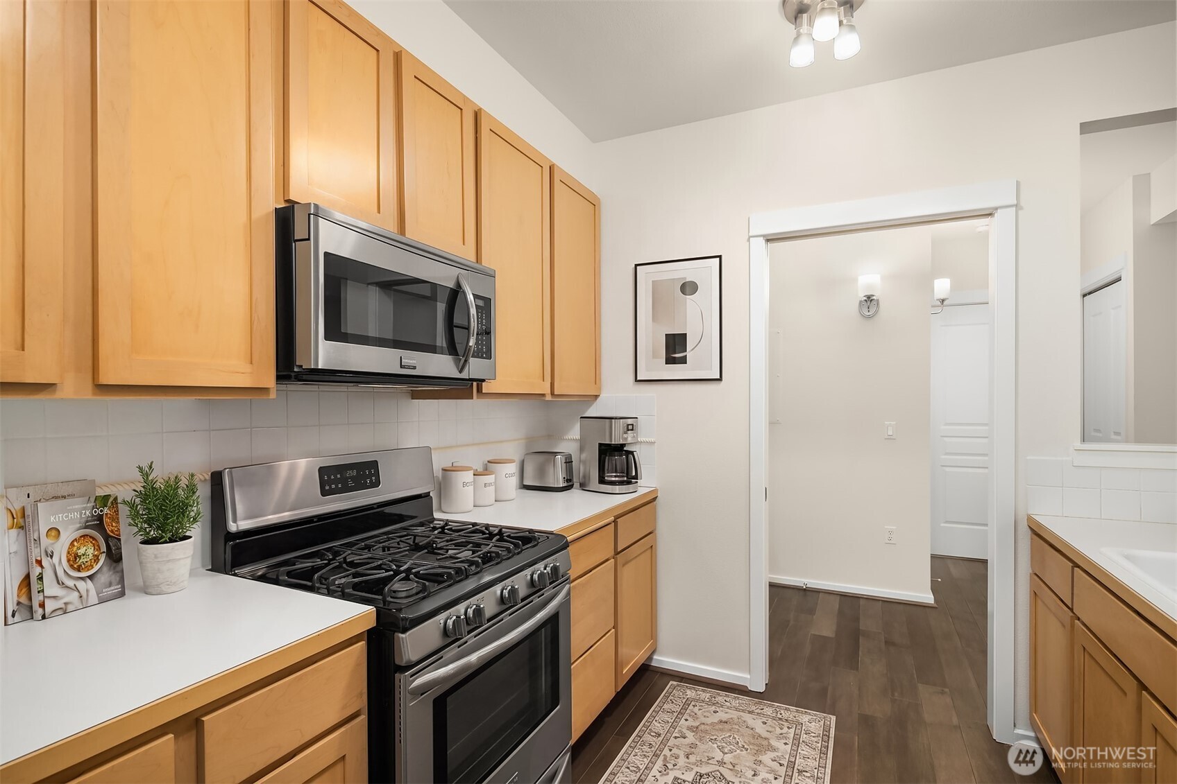 109 2nd Street S #422, Kirkland, WA 98033