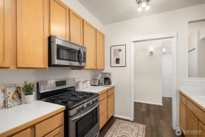 109 2nd Street S #422, Kirkland, WA 98033 - Photo 10