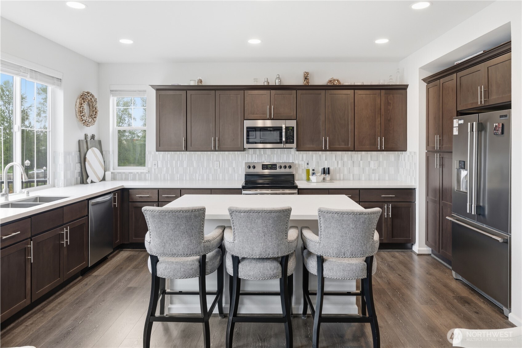 22328 88th Way S #E101, Kent, WA 98031