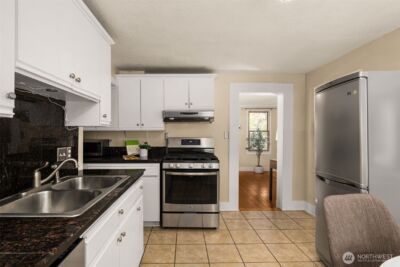 6241 6th Avenue NW, Seattle, WA 98107 - Photo 12