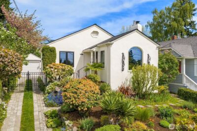 2624 W Plymouth Street , Seattle, WA 98199 - Photo 1