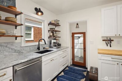 2624 W Plymouth Street , Seattle, WA 98199 - Photo 13