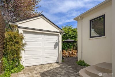 2624 W Plymouth Street , Seattle, WA 98199 - Photo 28
