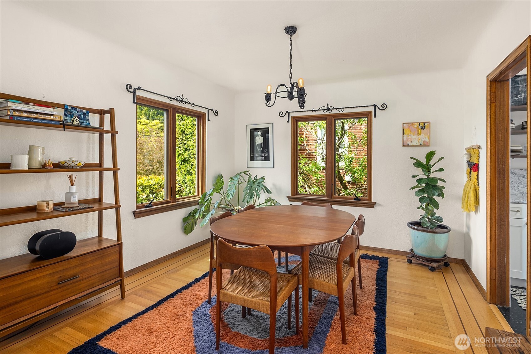 2624 W Plymouth Street , Seattle, WA 98199