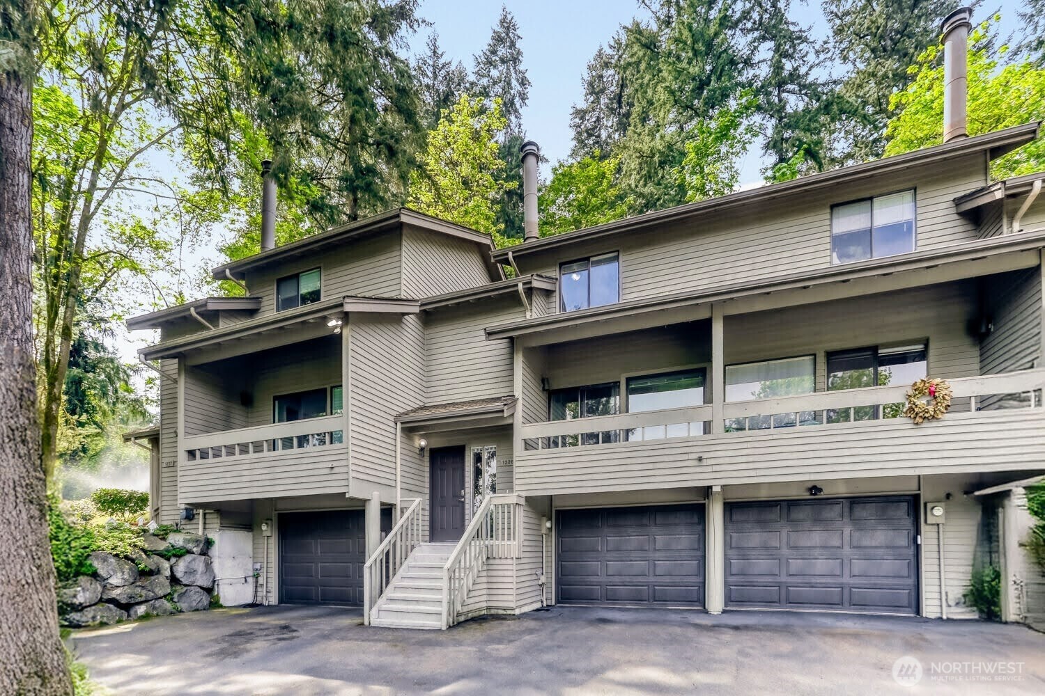1226 Bellefield Park Lane NW #1226, Bellevue, WA 98004