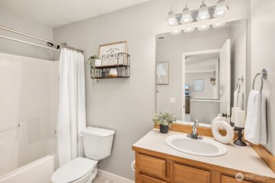 36907 SE Braeburn Street , Snoqualmie, WA 98065 - Photo 23