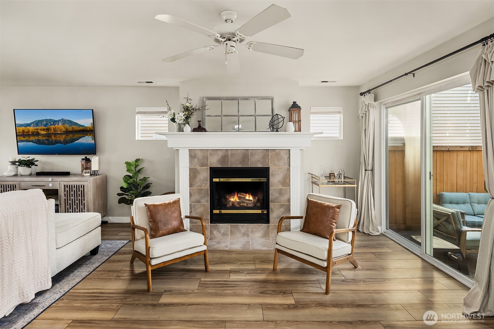 36907 SE Braeburn Street , Snoqualmie, WA 98065