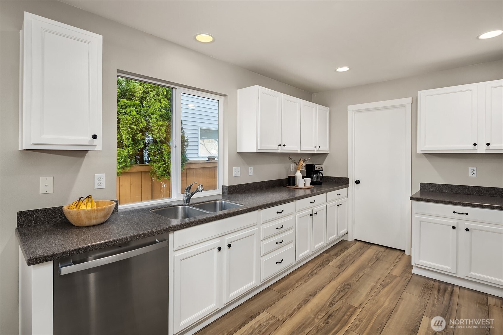 36907 SE Braeburn Street , Snoqualmie, WA 98065