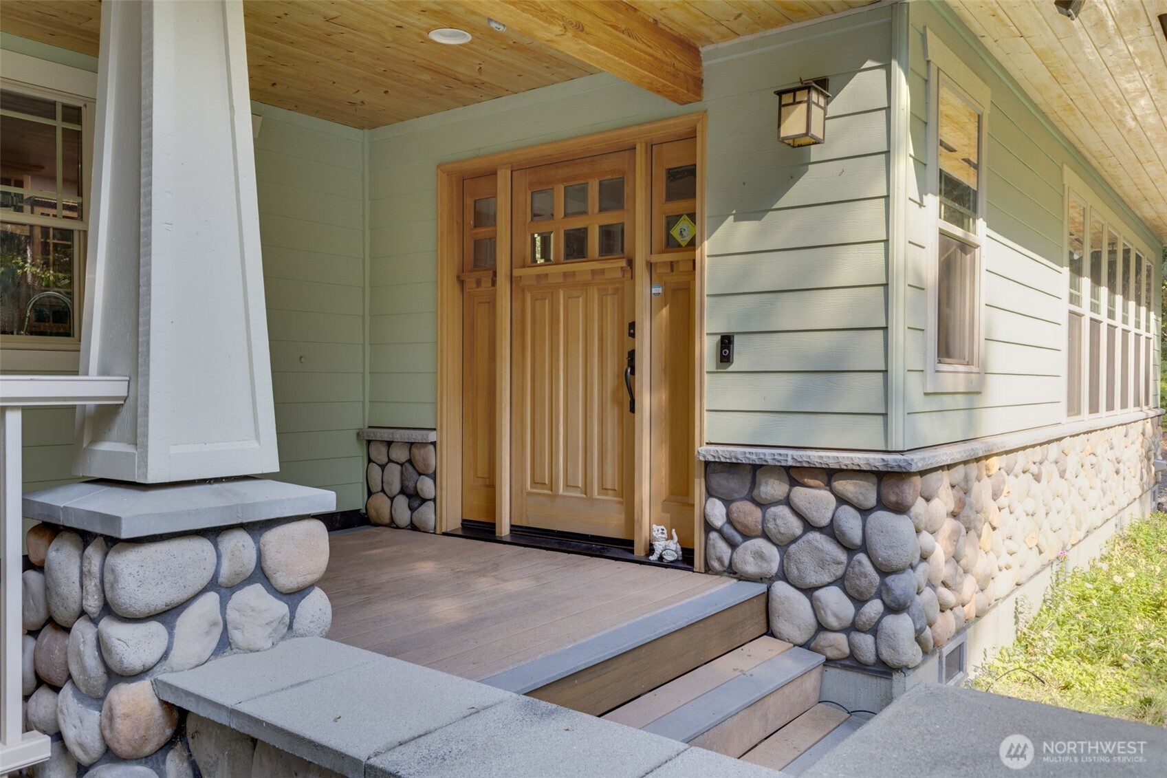 12280 State Route 903 , Ronald, WA 98940