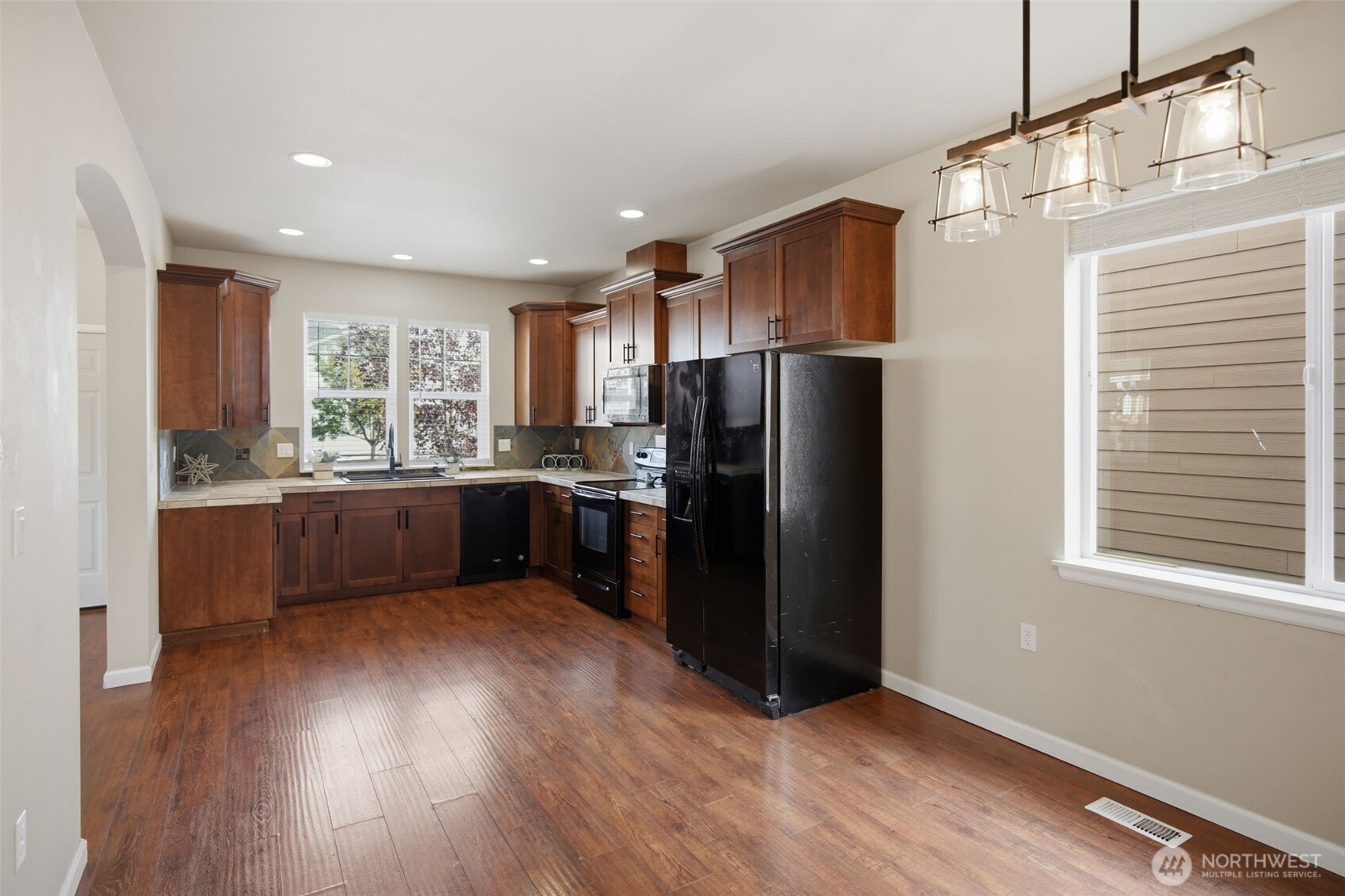 14471 100th Avenue SE, Yelm, WA 98597