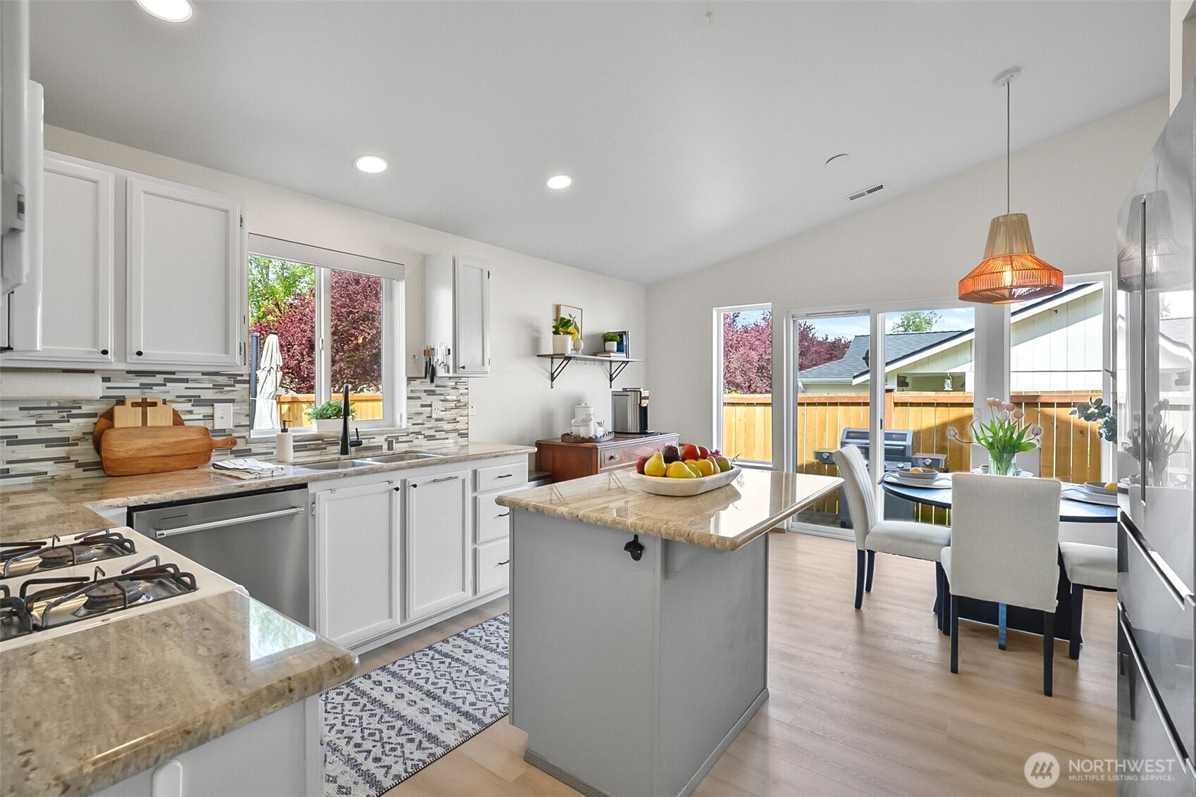 6309 105th Place NE, Marysville, WA 98270