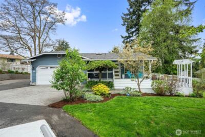 25 E Intercity Avenue , Everett, WA 98208 - Photo 1