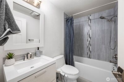 25 E Intercity Avenue , Everett, WA 98208 - Photo 18