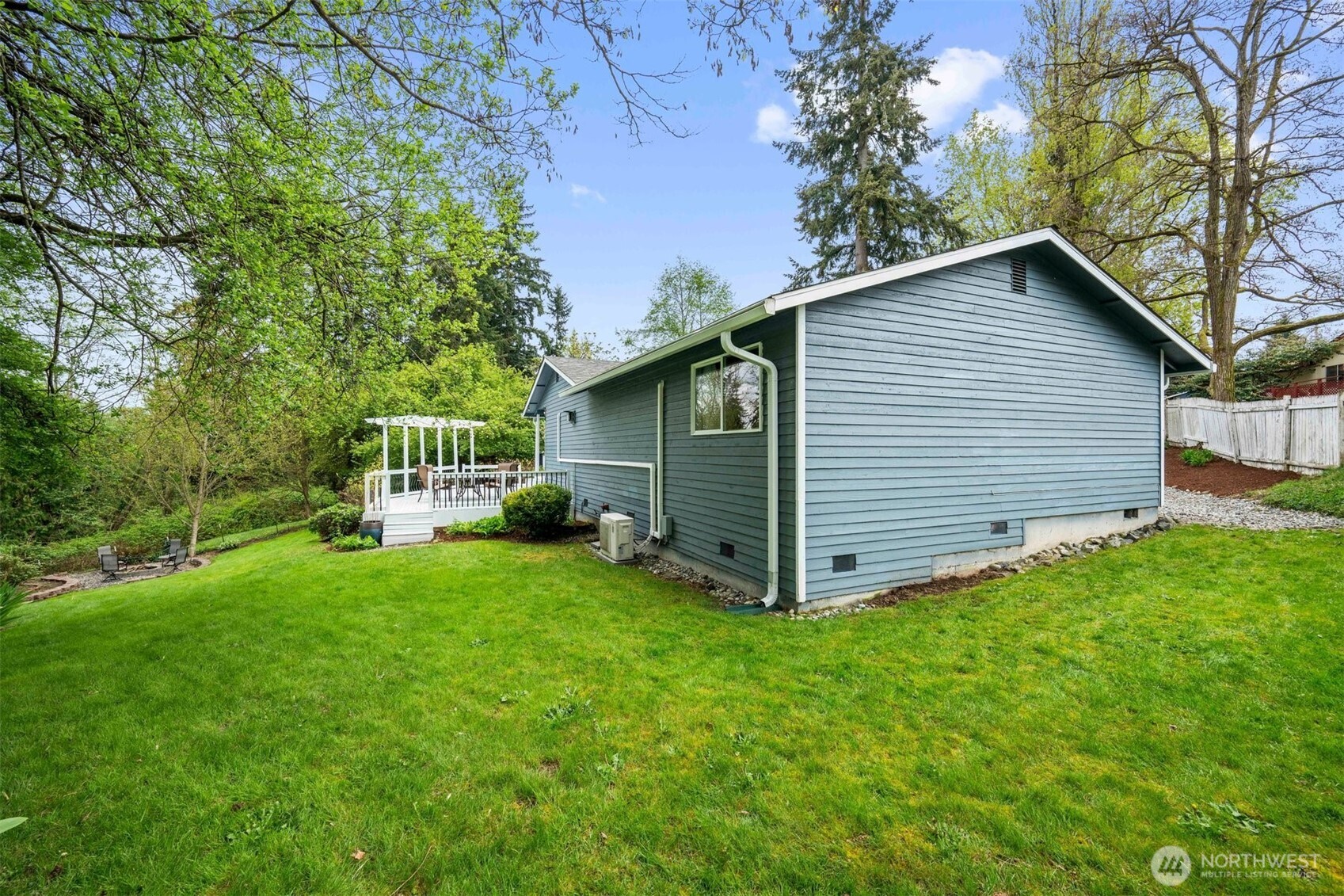 25 E Intercity Avenue , Everett, WA 98208