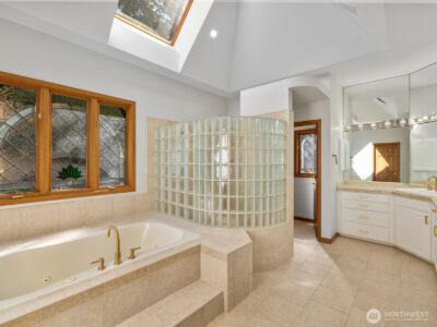 20421 NE 66th Court , Redmond, WA 98053 - Photo 20