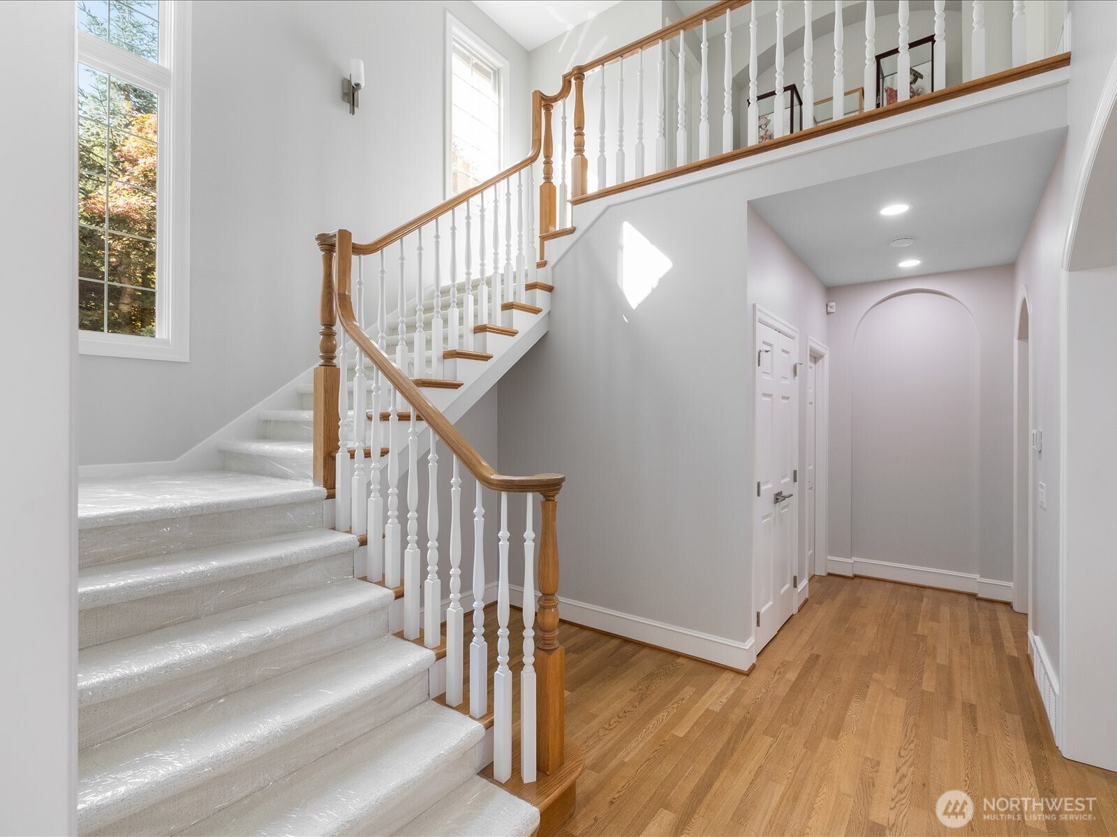 20421 NE 66th Court , Redmond, WA 98053