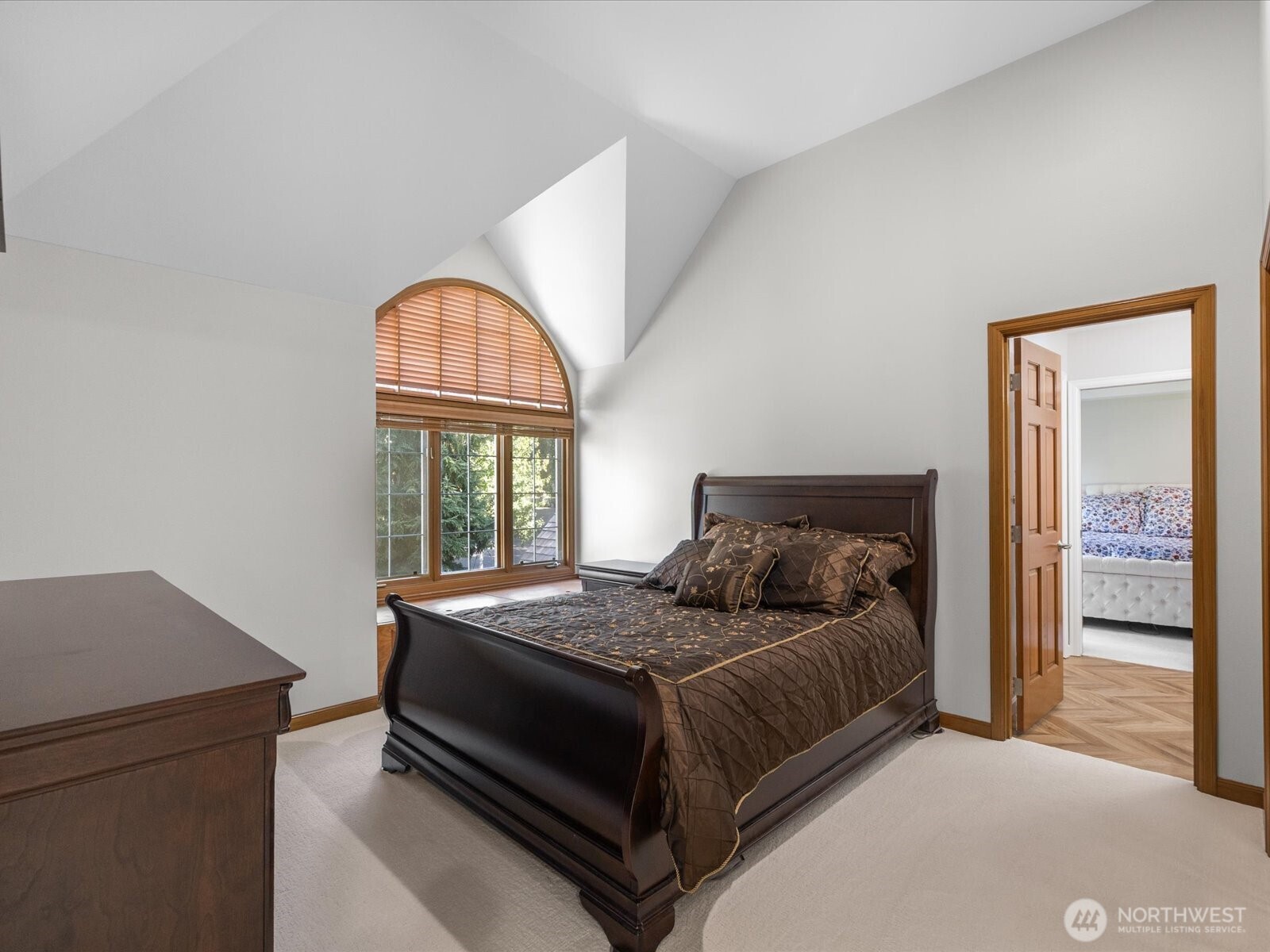 20421 NE 66th Court , Redmond, WA 98053
